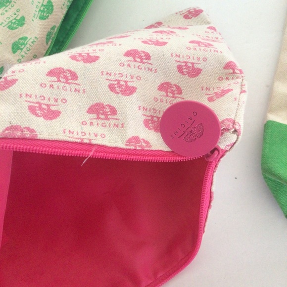 ORIGINS TRAVEL BAGS SET OF THREE - Picture 11 of 15